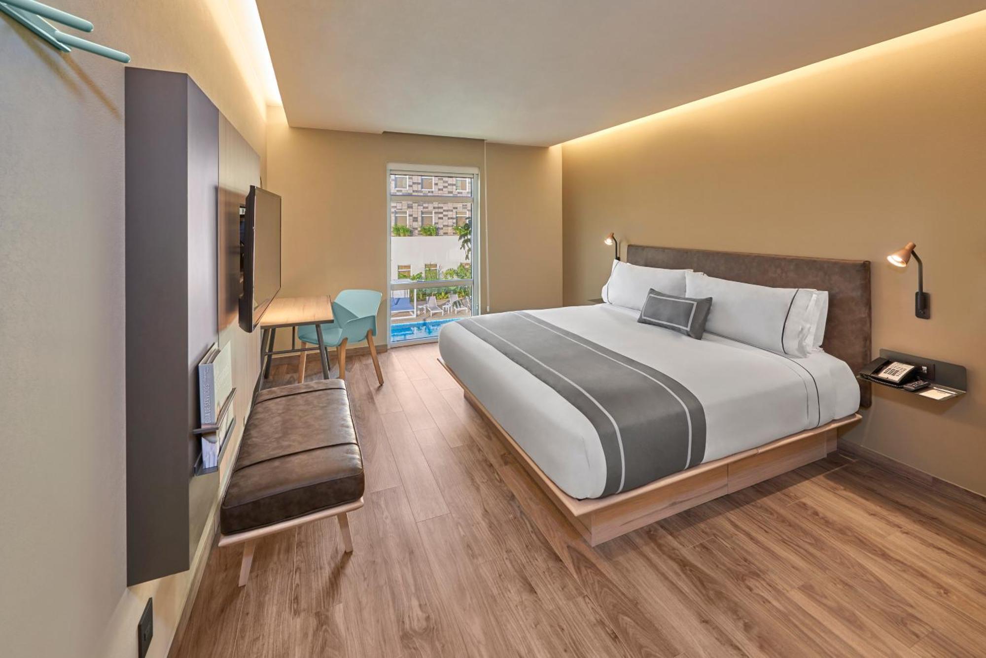 City Express Plus By Marriott Cancun Aeropuerto Riviera Exterior foto