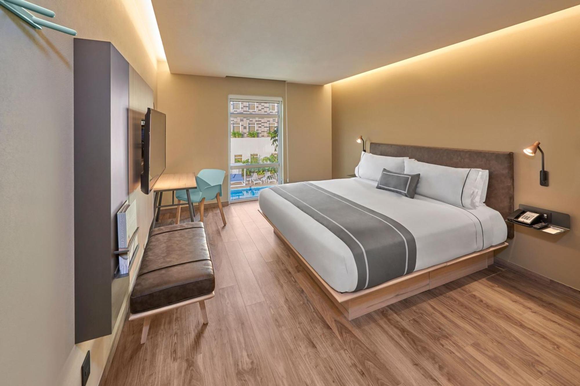 City Express Plus By Marriott Cancun Aeropuerto Riviera Exterior foto
