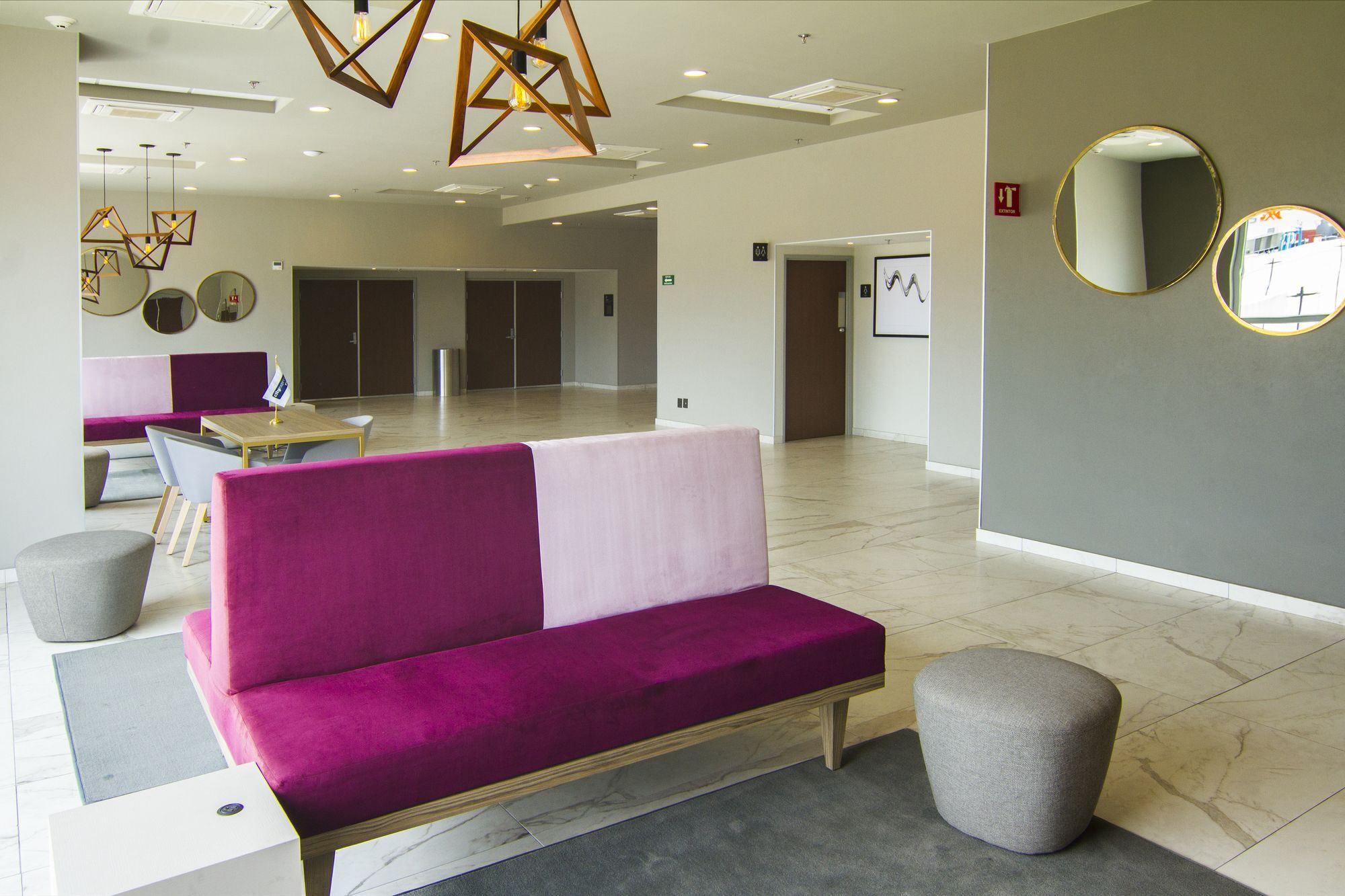 City Express Plus By Marriott Cancun Aeropuerto Riviera Exterior foto